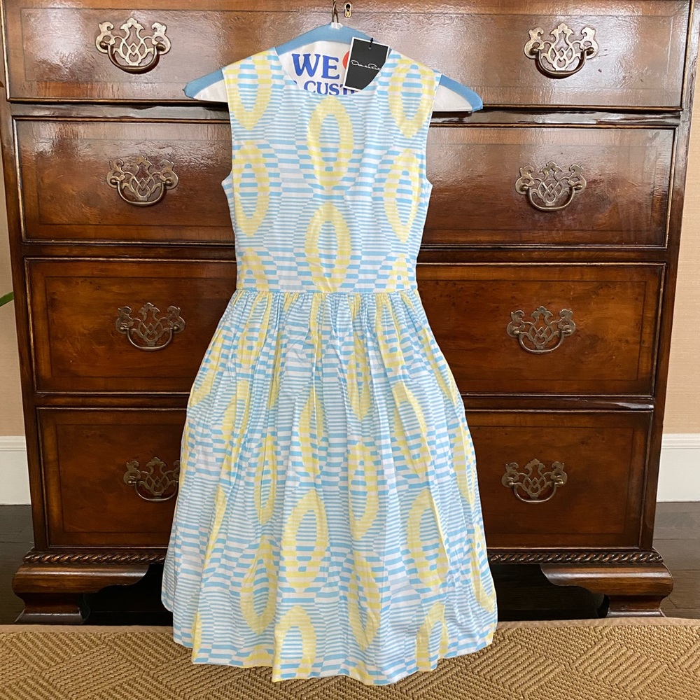 COPY - COPY - New with tags Exquisite Oscar de la Renta  dress